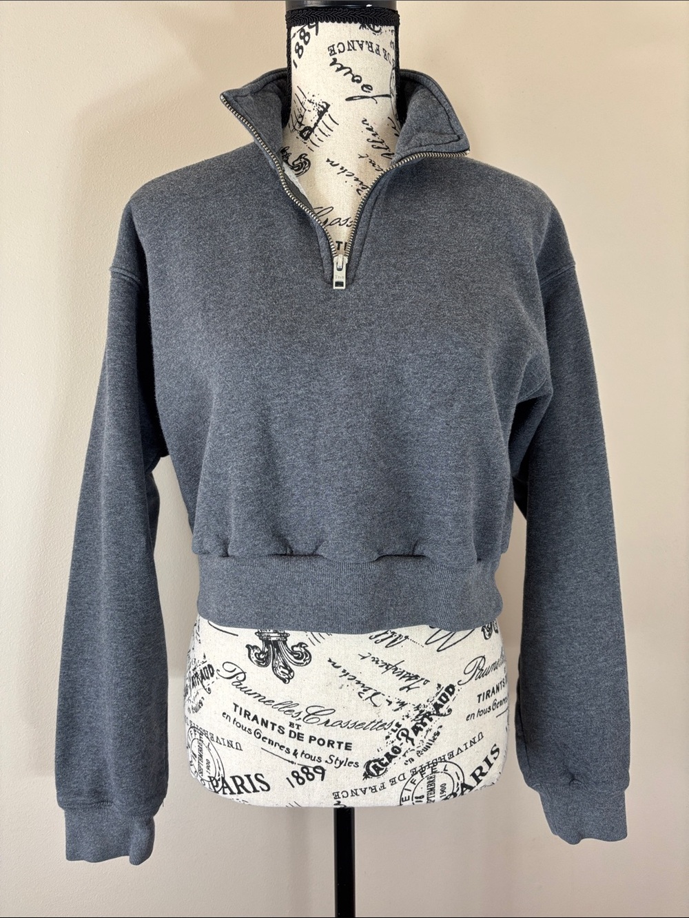 TNA size Sm Charcoal Gray Half-Zip Cropped Sweatshirt